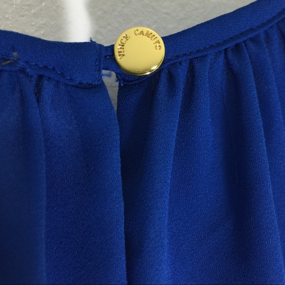 NWT Vince Camuto Sleeveless Blouse - Picture 4 of 6